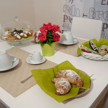 Notti Sikane Bed & Breakfast Porto Empedocle