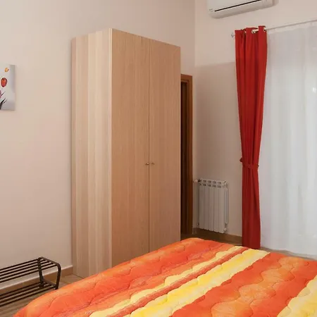 Notti Sikane Отель типа 