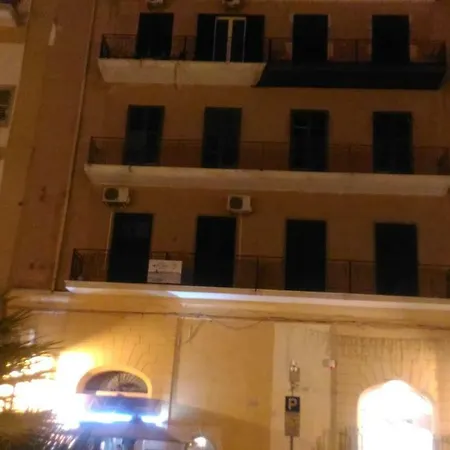 Notti Sikane 4* Порт-Эмпедокле